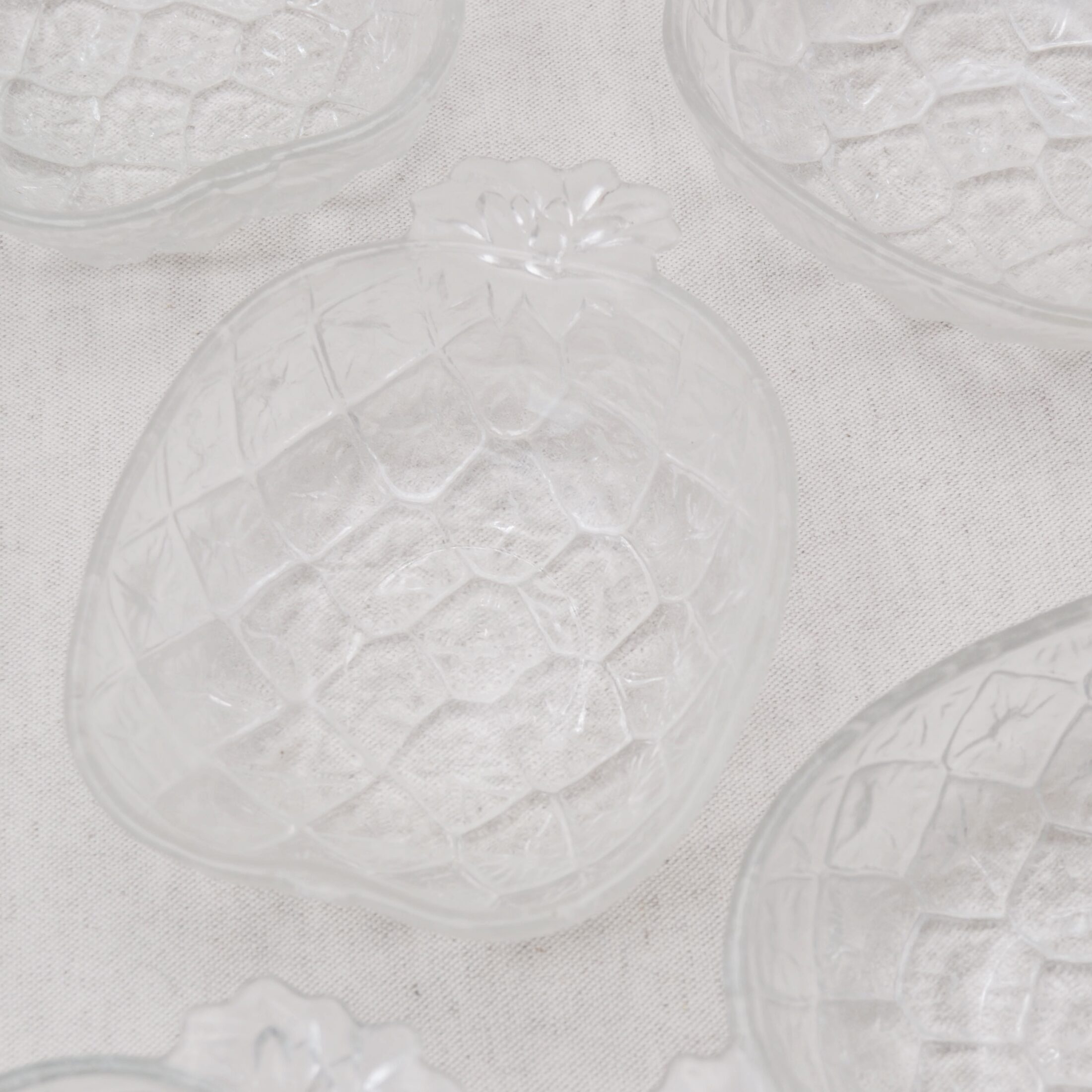 Le saladier et les coupelles ananas