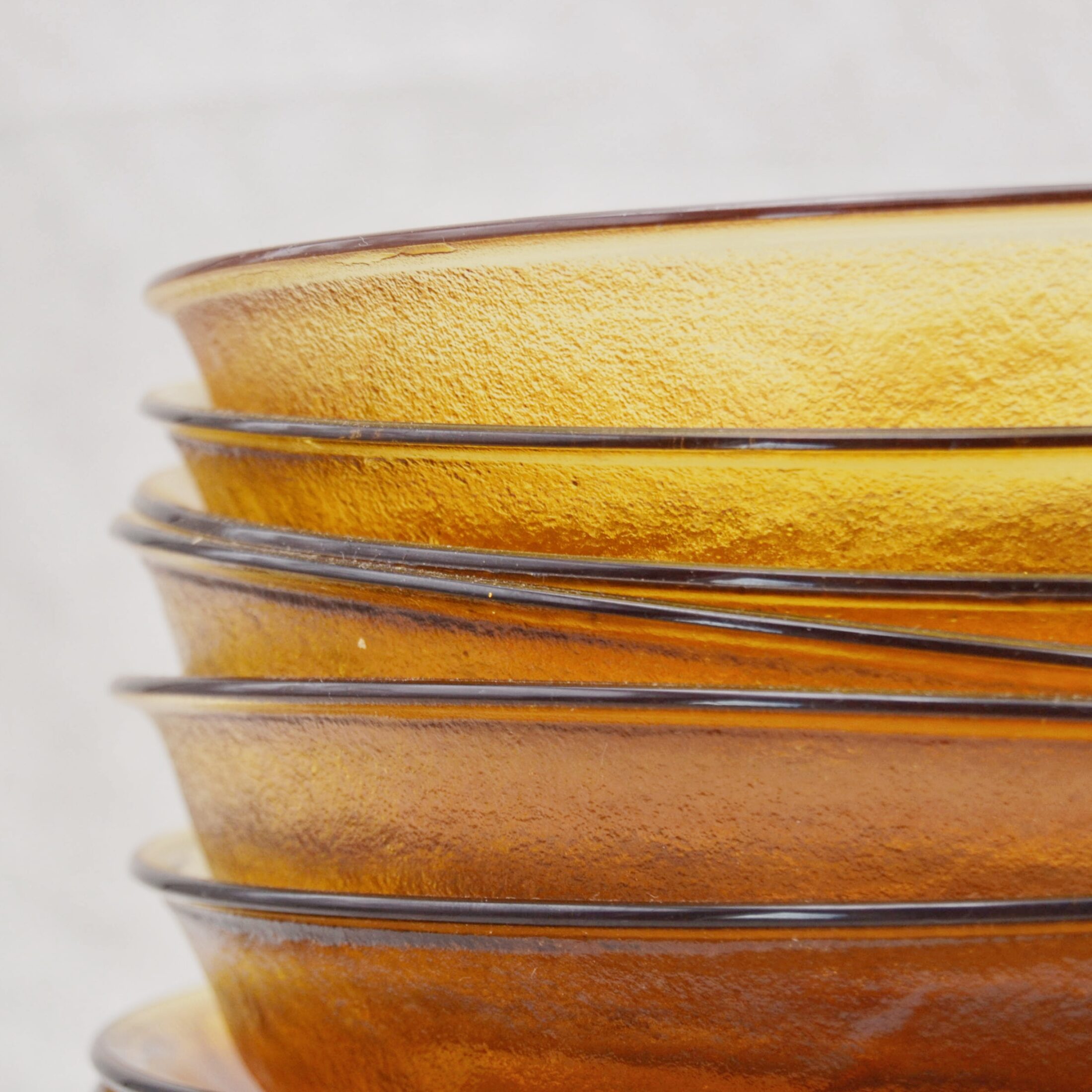 Les assiettes ambrées