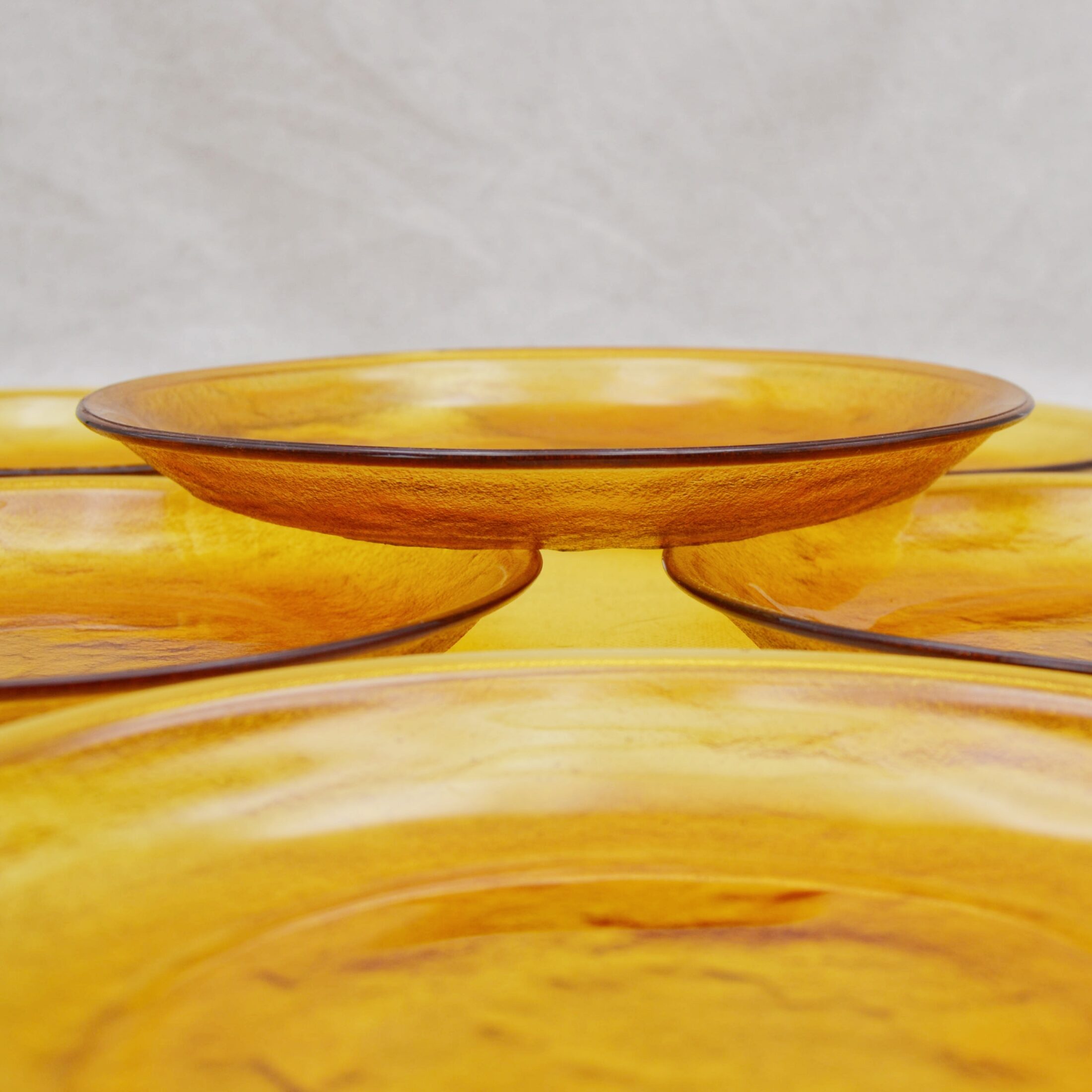 Les assiettes ambrées