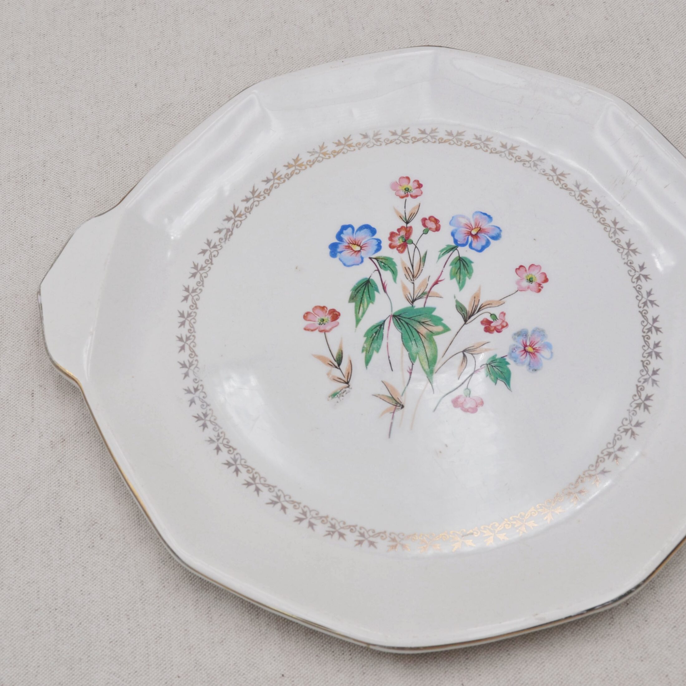 Le plat Passy de Digoin