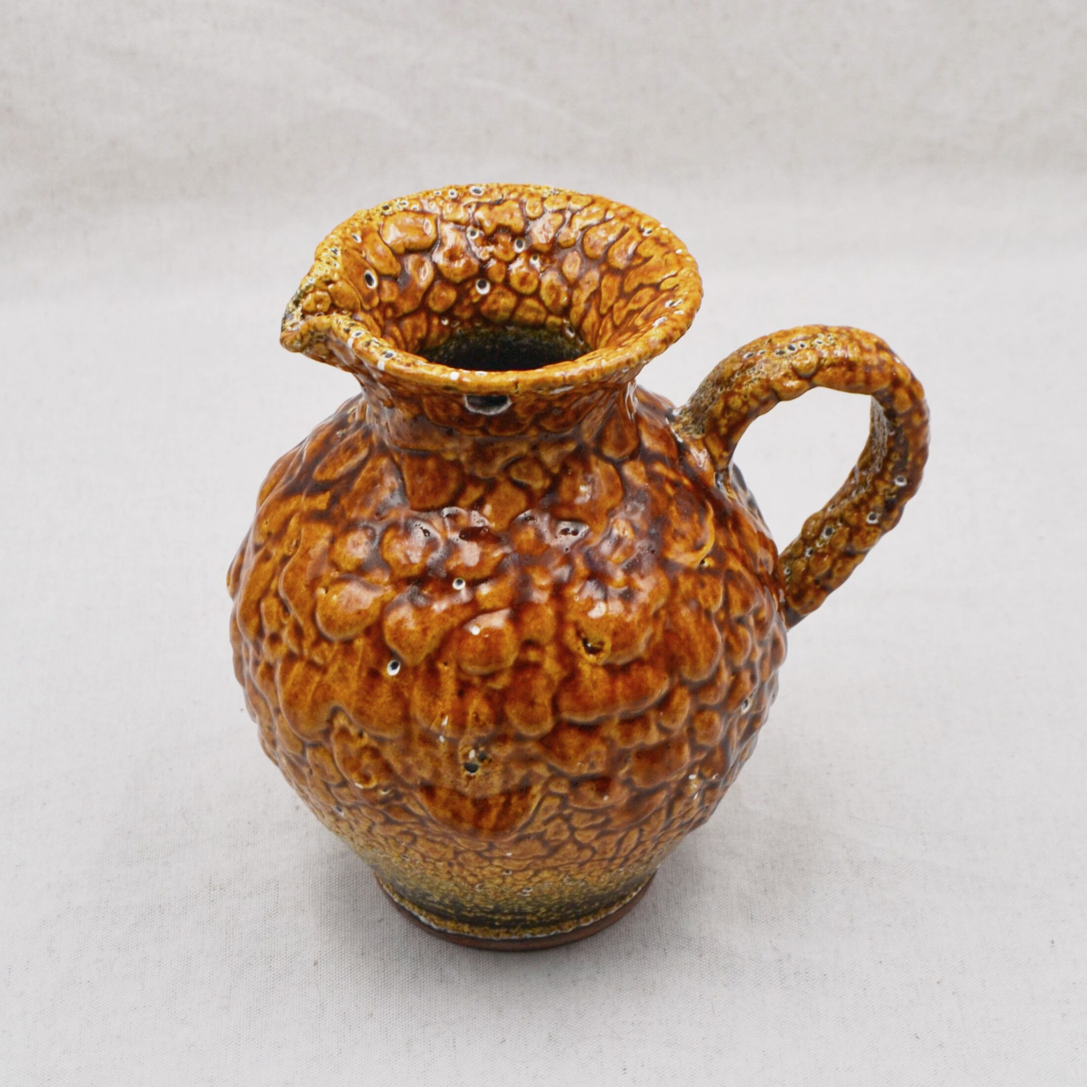 Le pichet en fat lava