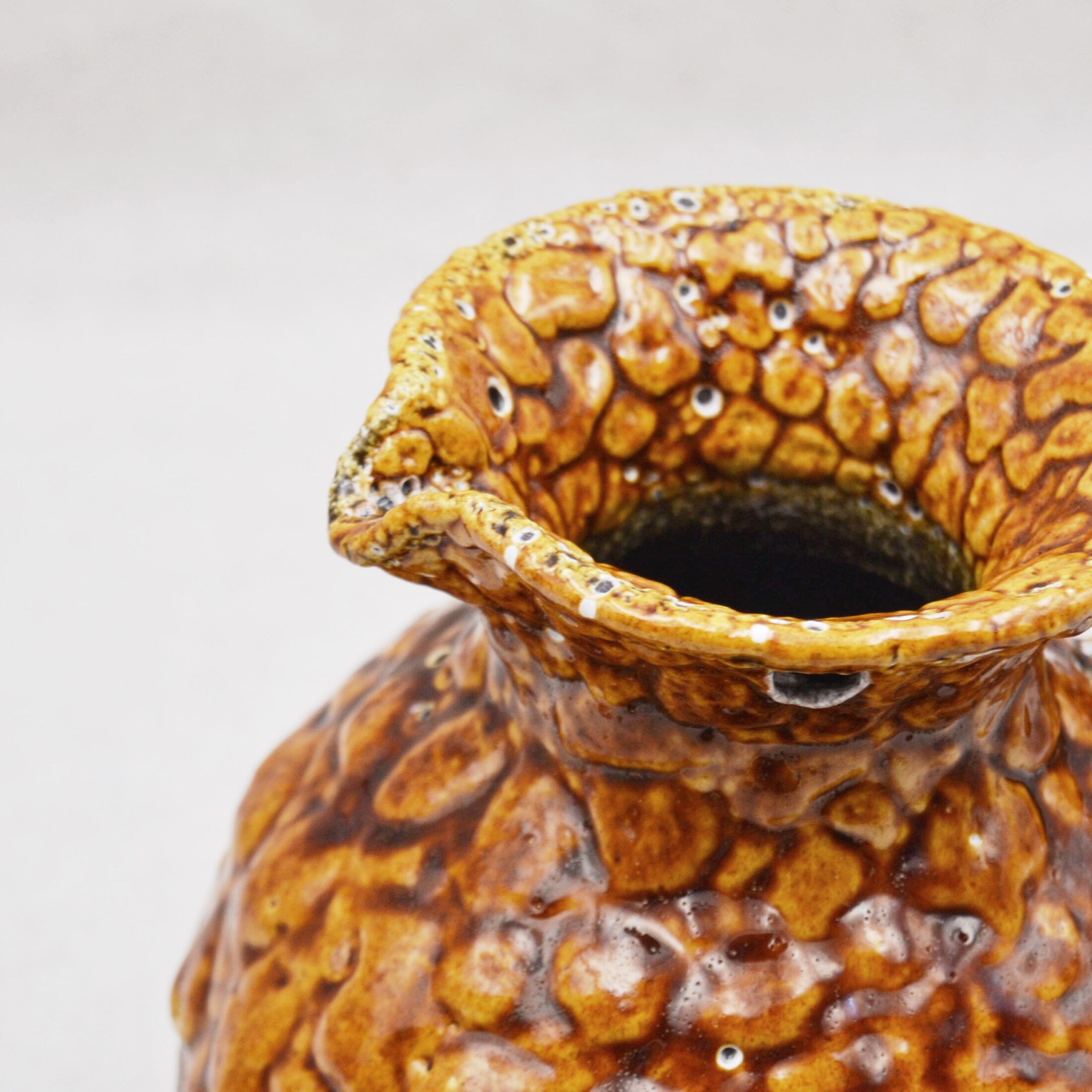 Le pichet en fat lava