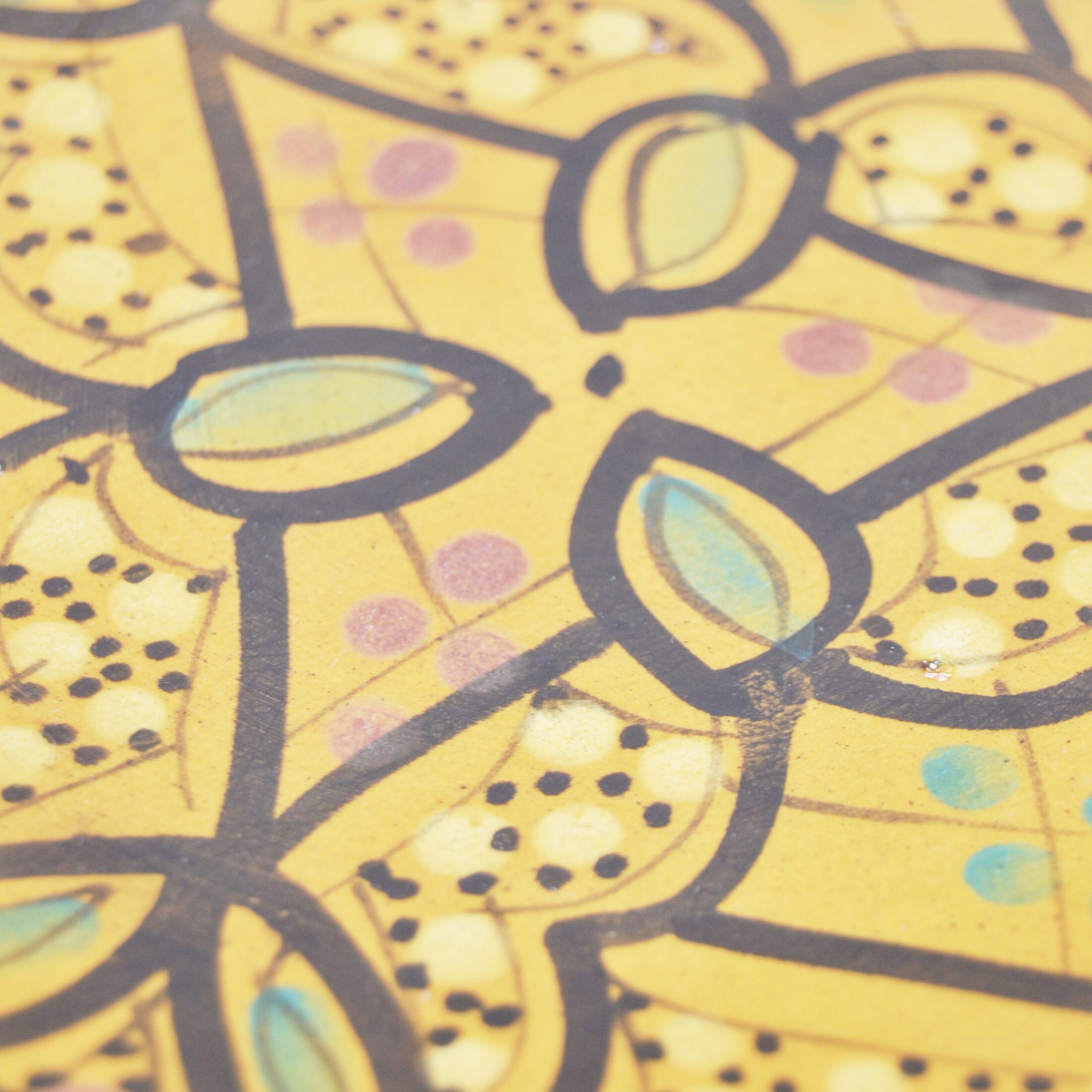 La petite assiette méditerranéenne jaune