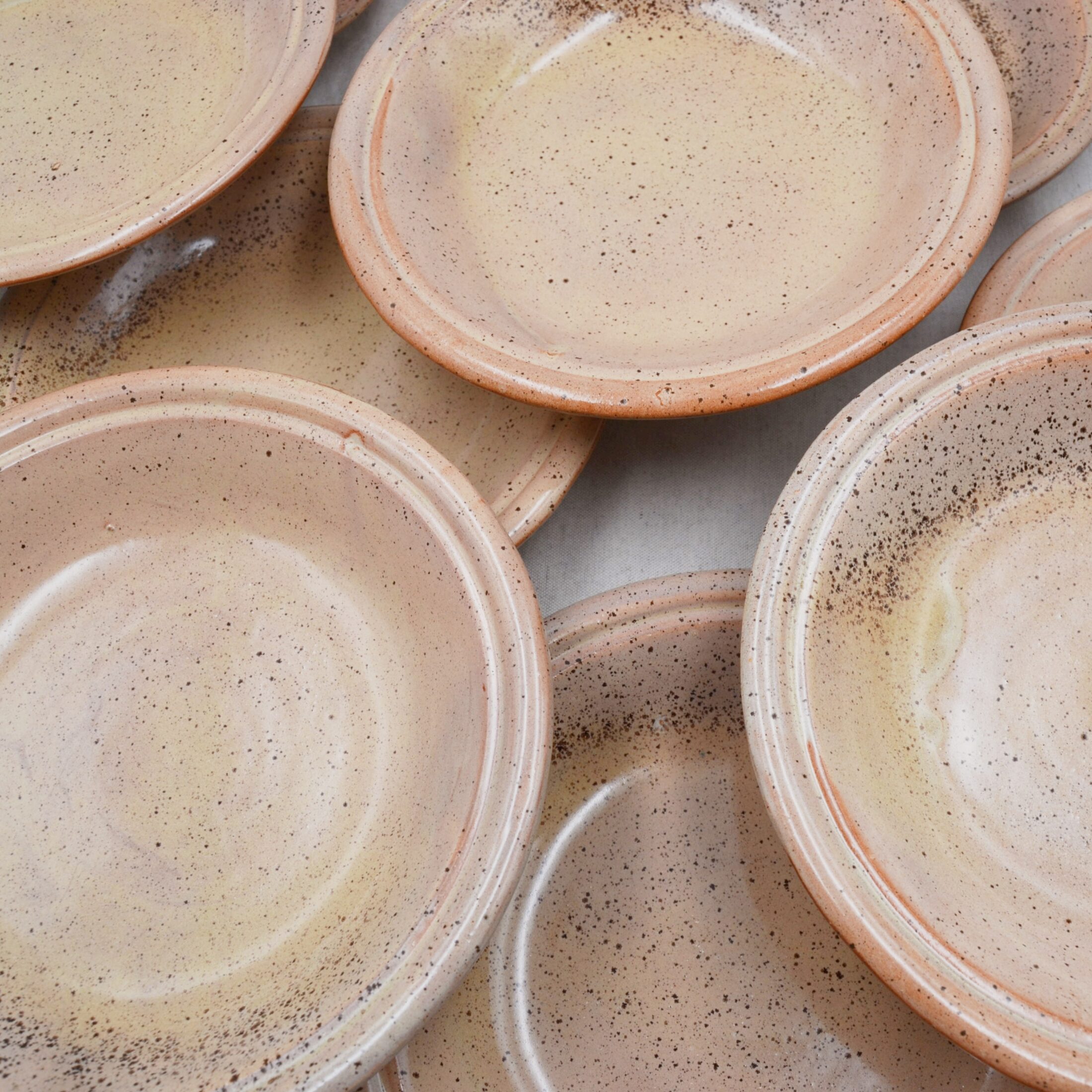 Le service creux en grès