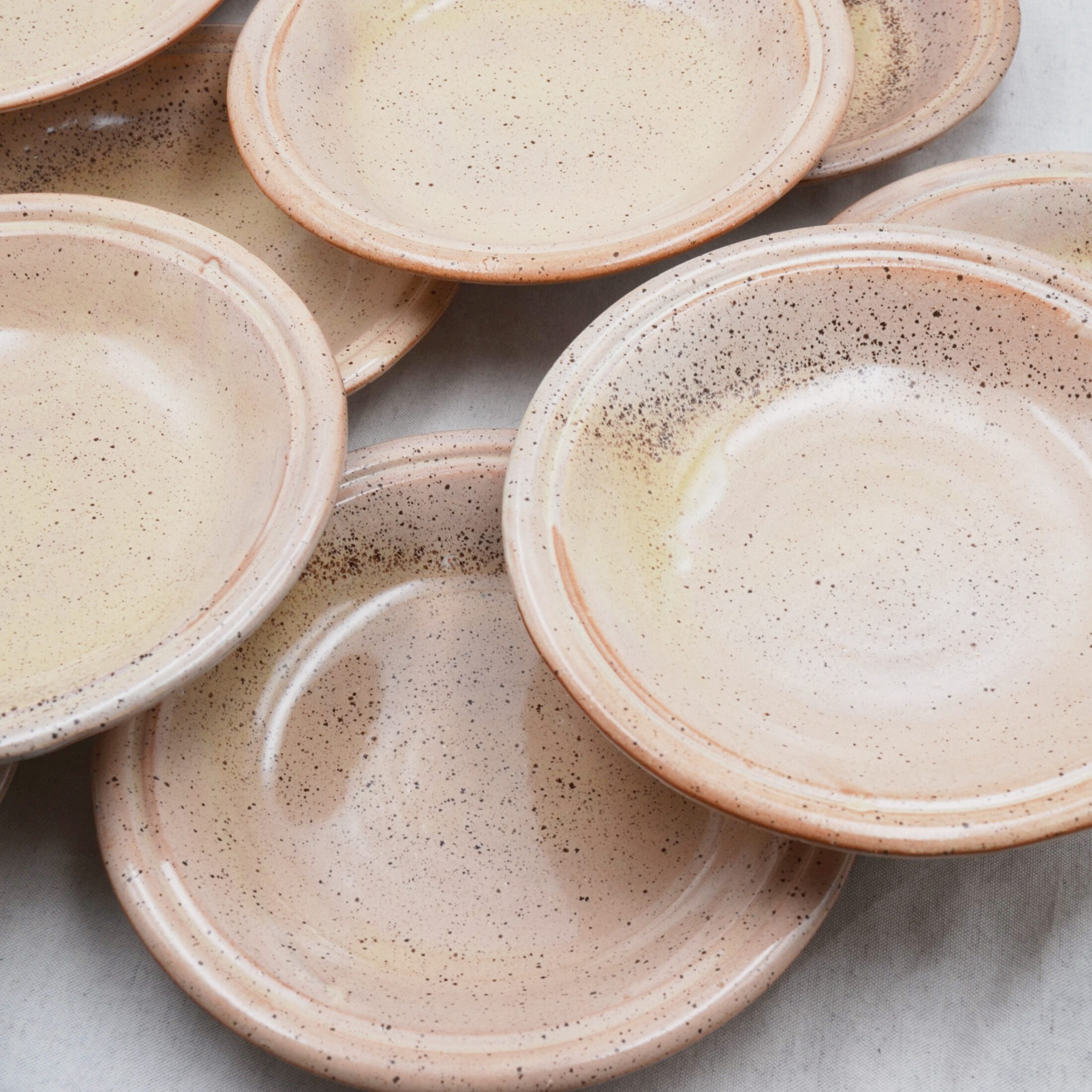 Le service creux en grès