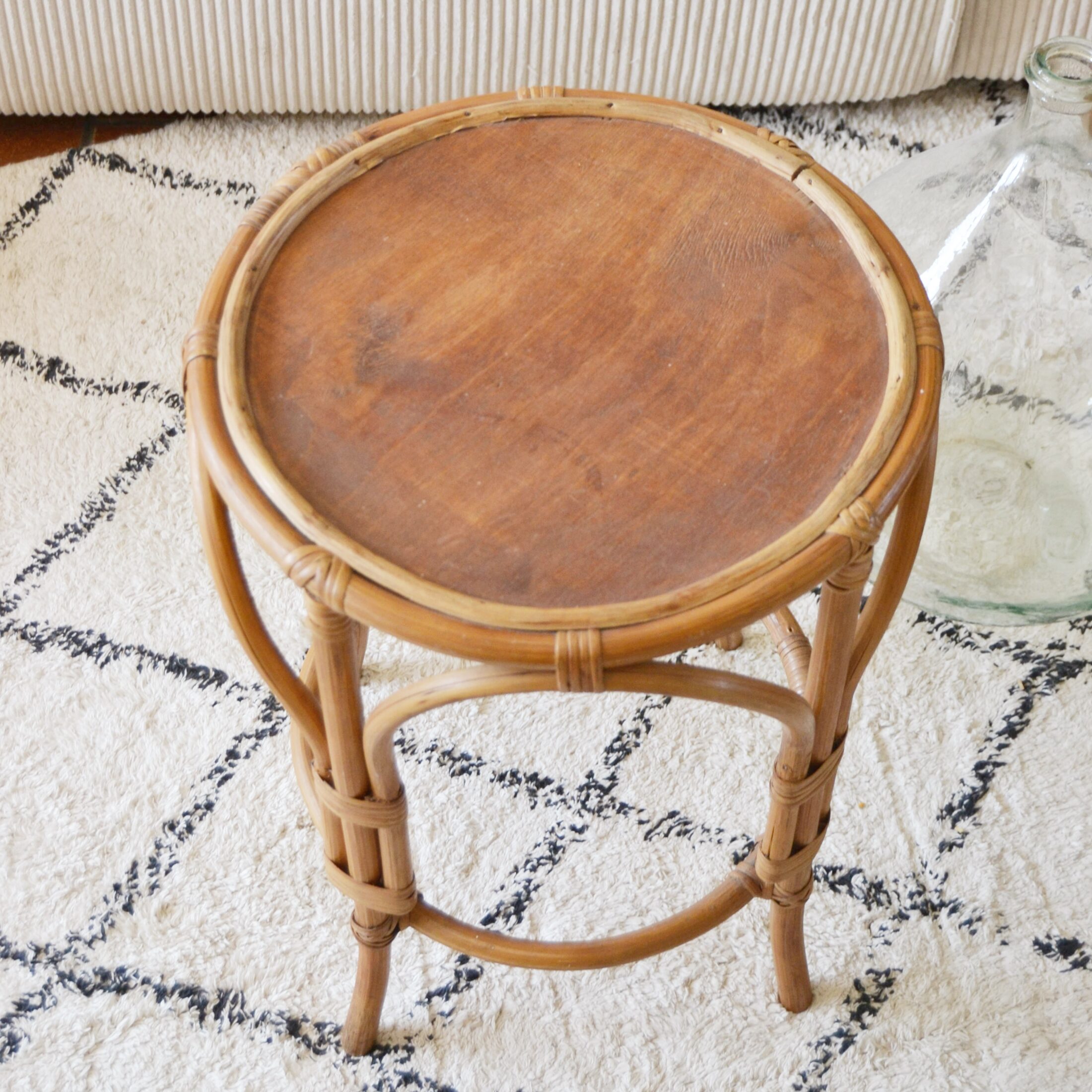 Le bout de canapé en rotin