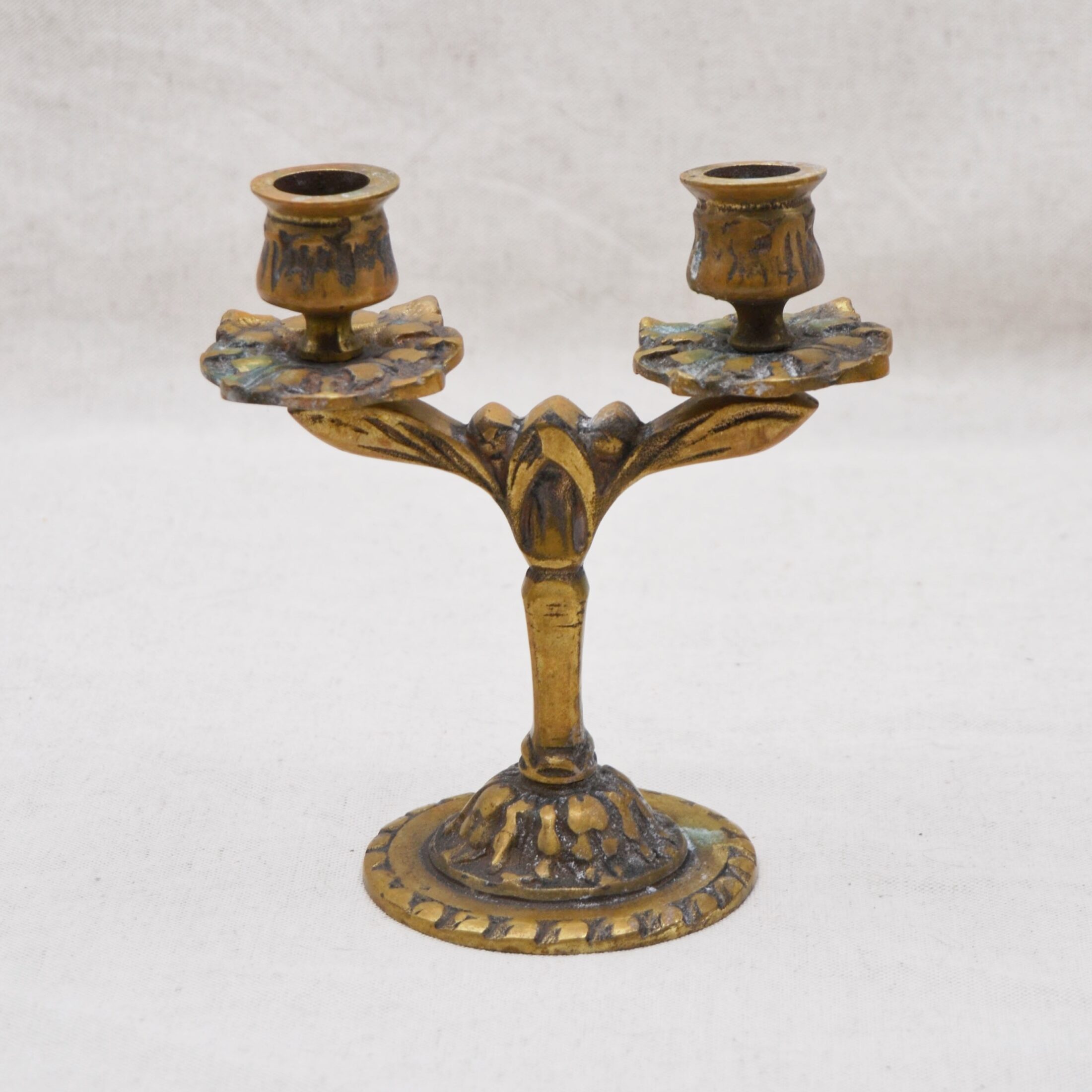 Le chandelier 2 têtes en bronze