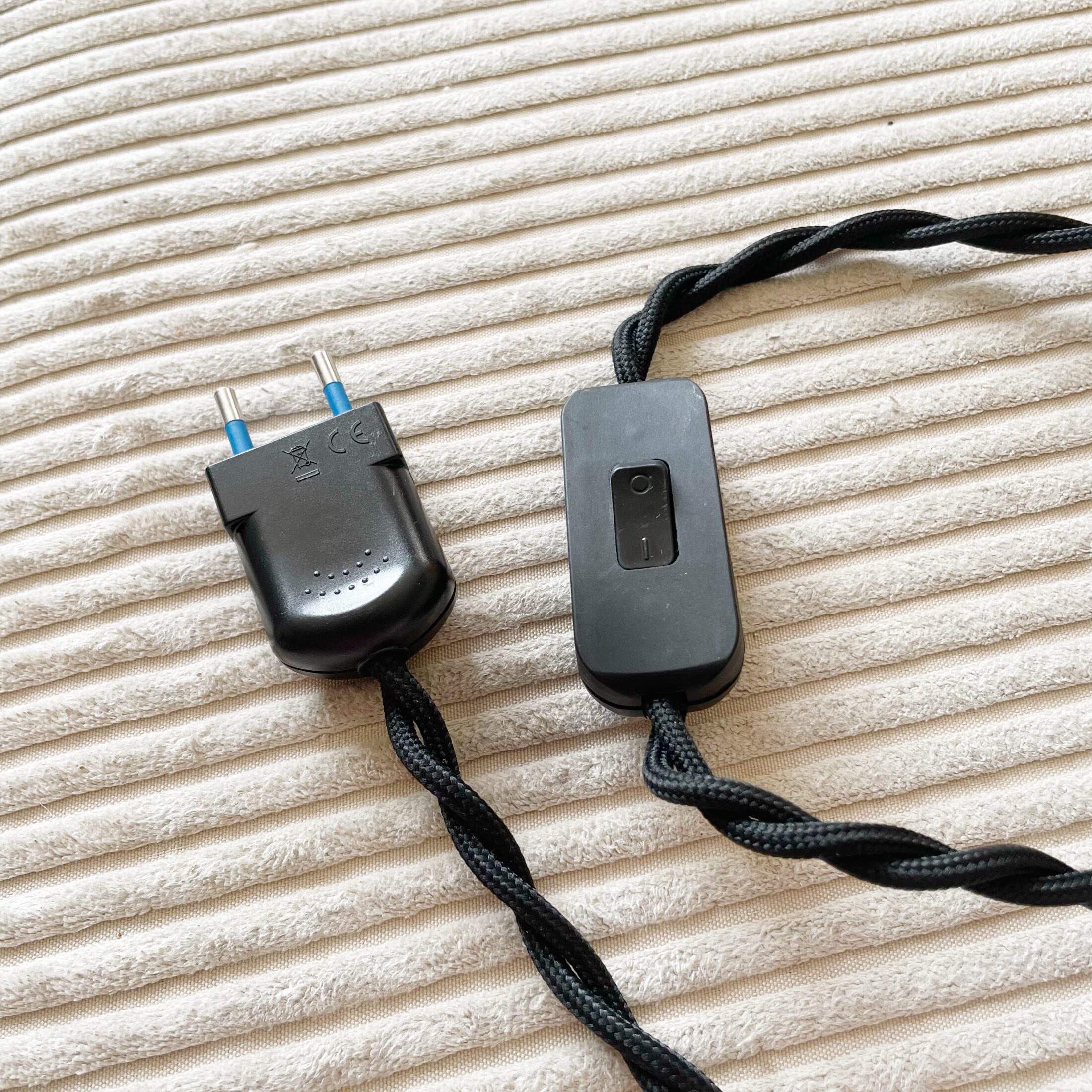 La lampe à poser ambrée