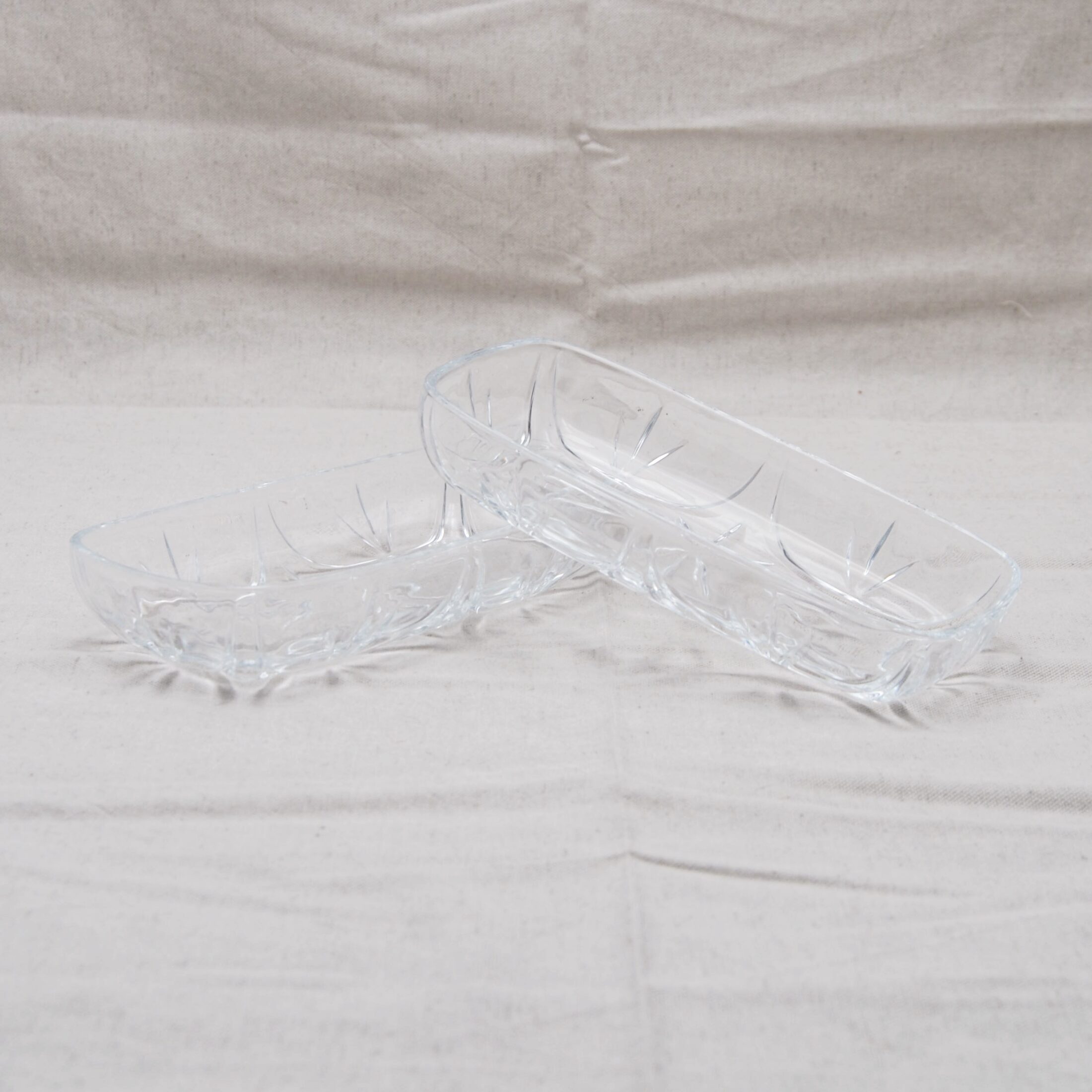 Les ramequins rectangulaires en cristal