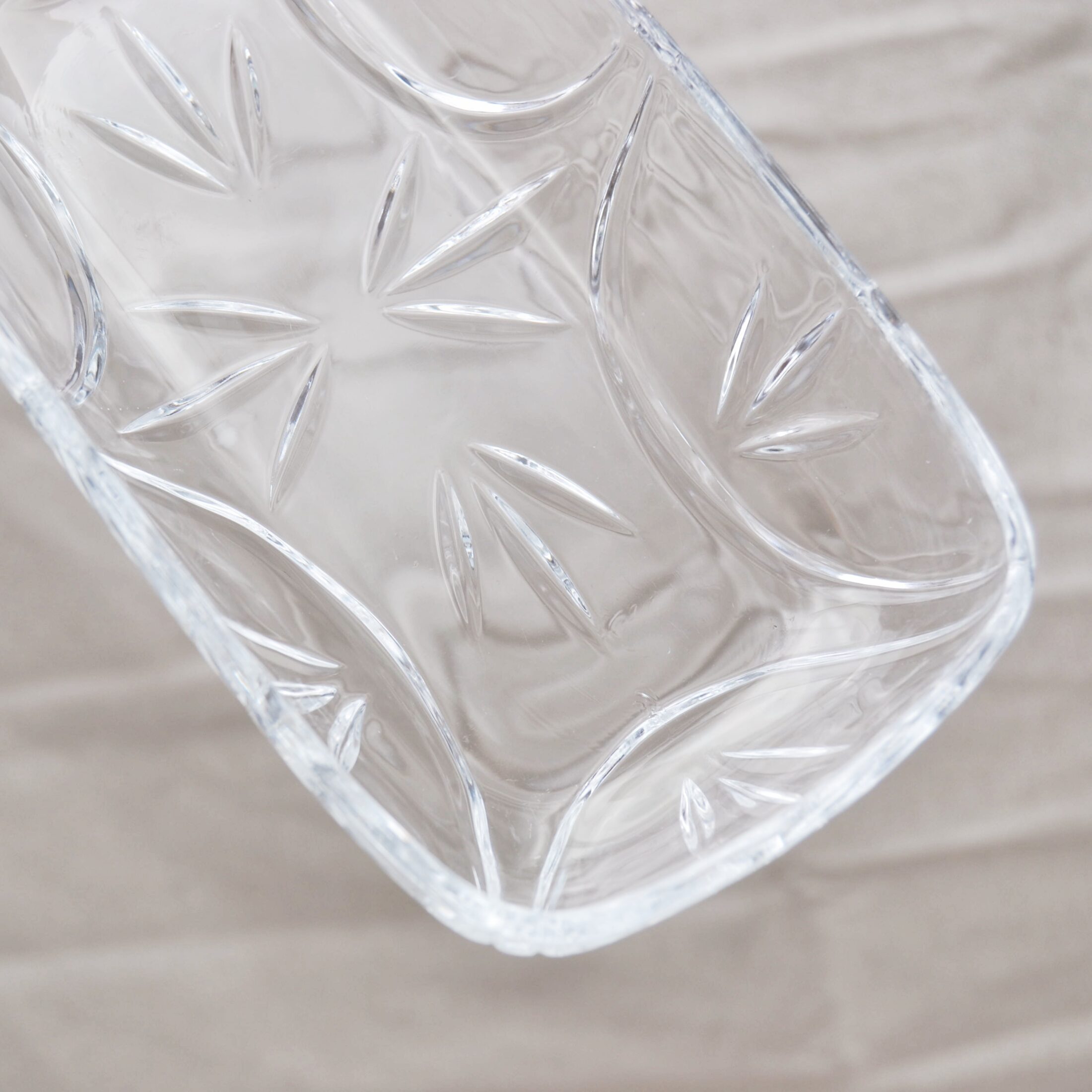 Les ramequins rectangulaires en cristal