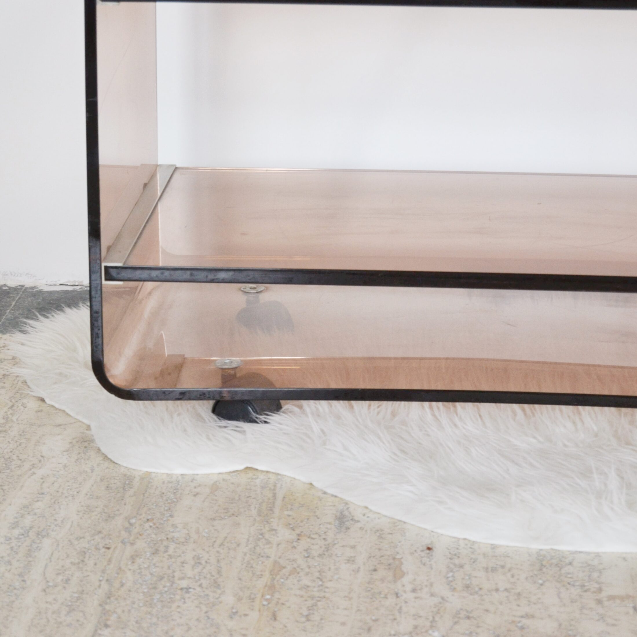 La desserte en plexiglas