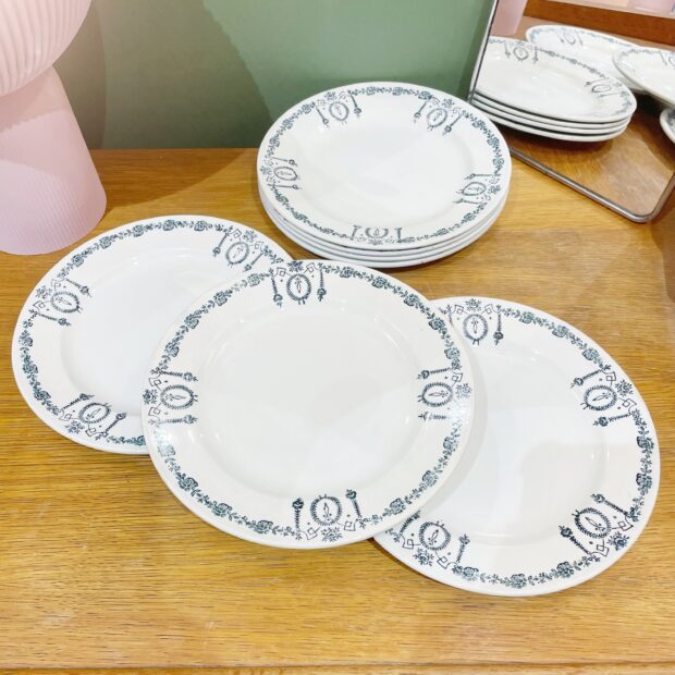 Les assiettes à dessert St Amand