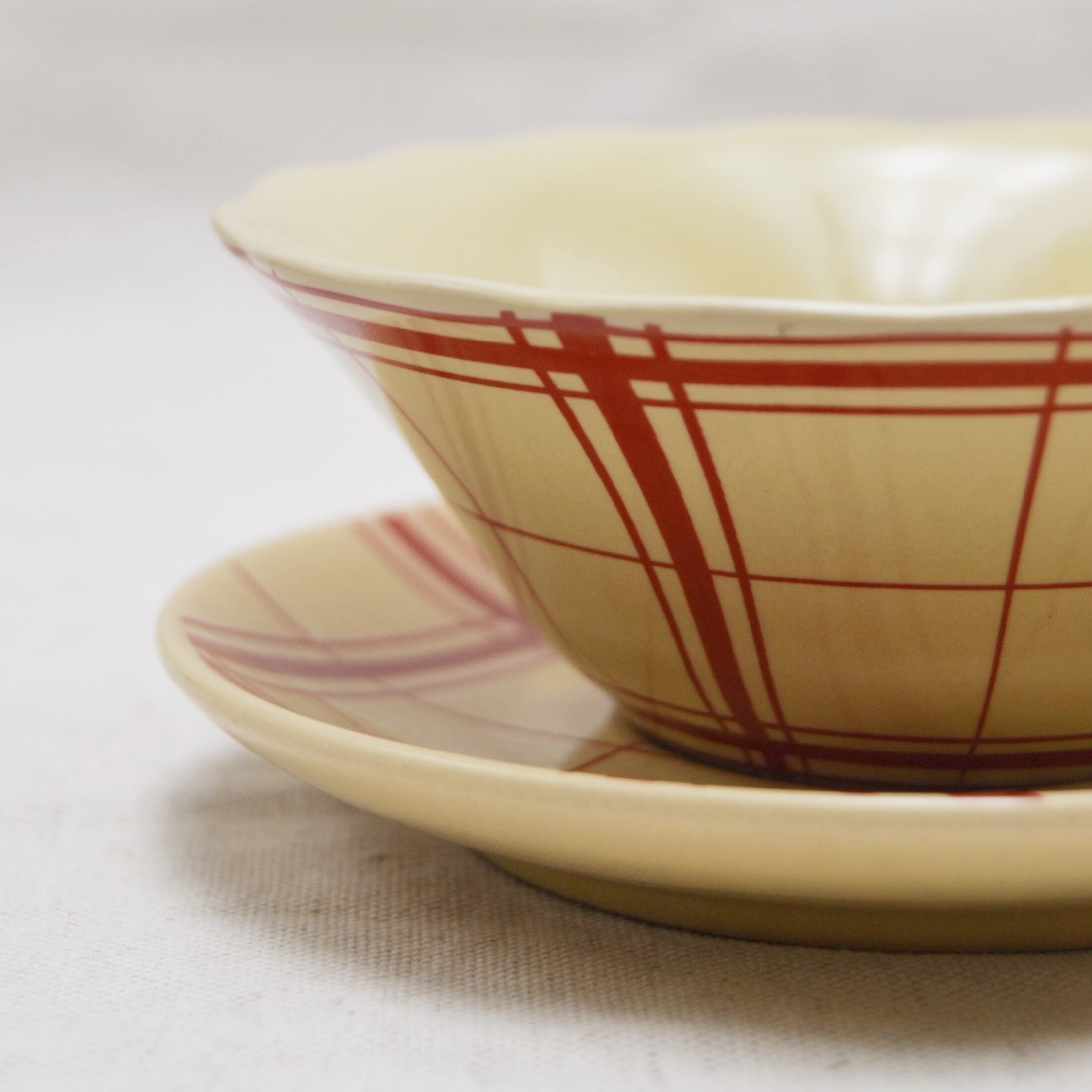 La tasse à carreaux