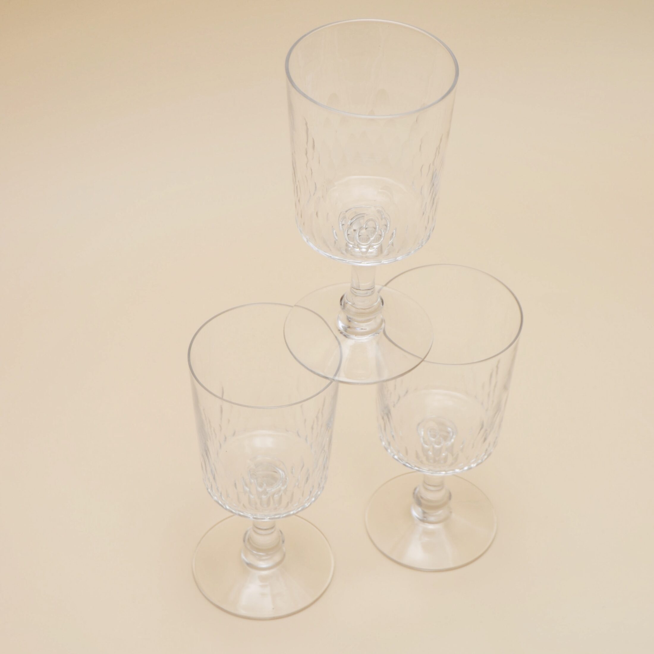 Les verres à pieds Baccarat