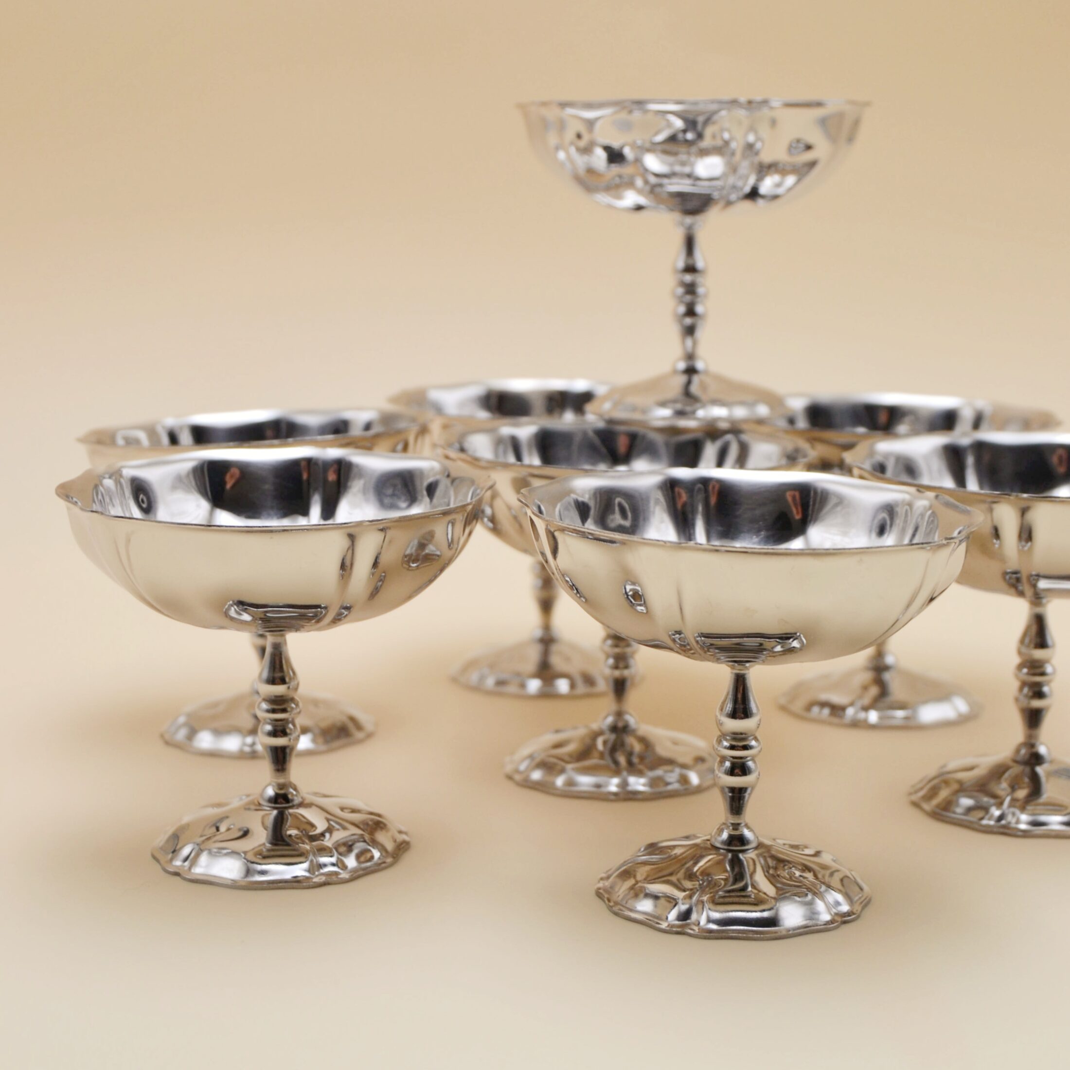 Les coupes argentées en métal