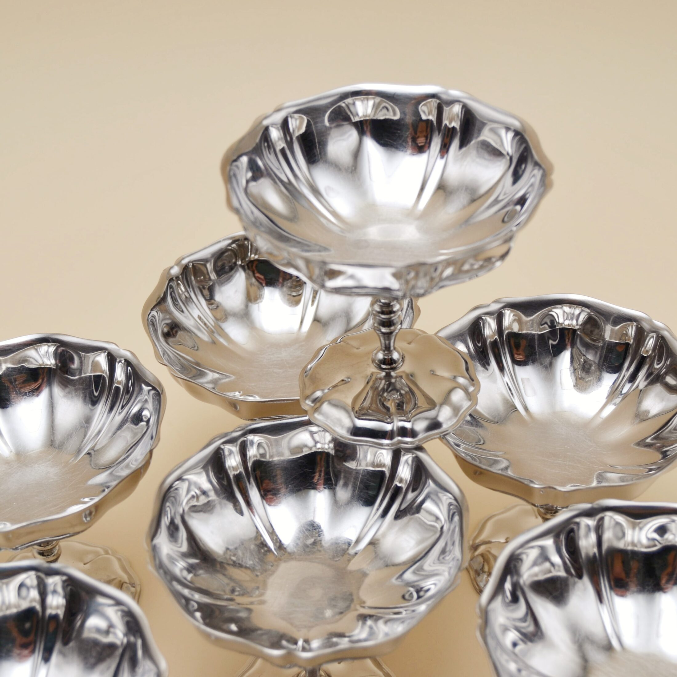 Les coupes argentées en métal