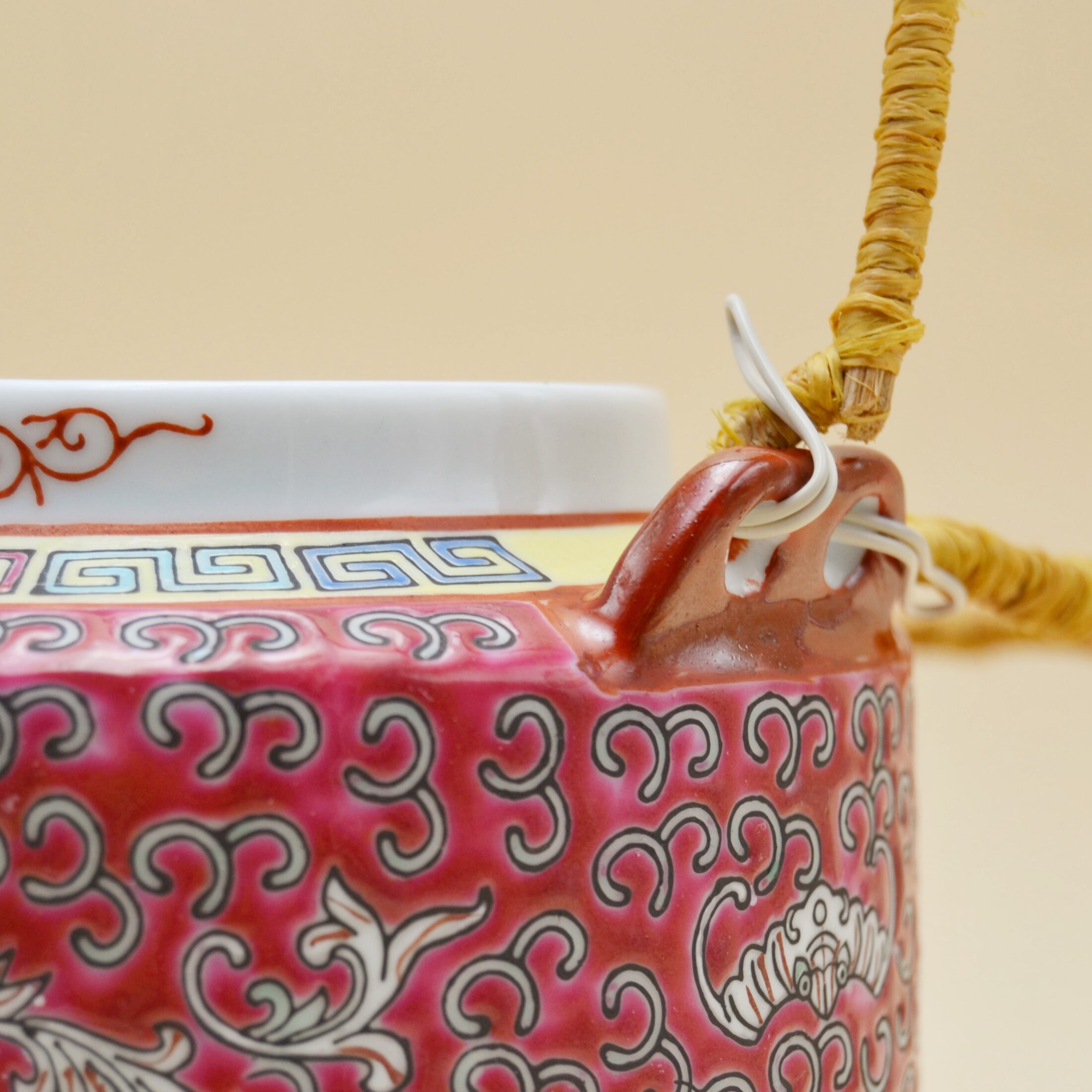 La théière chinoise cloisonnée