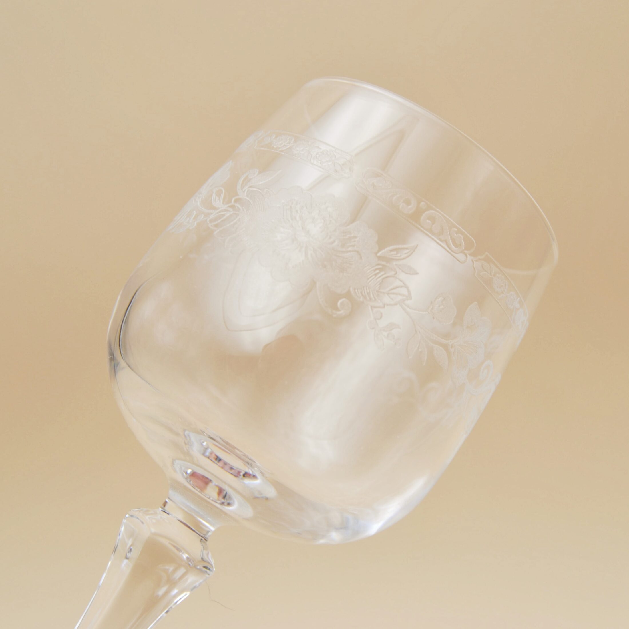 Les verres à pieds Matignon de Cristal d’Arques