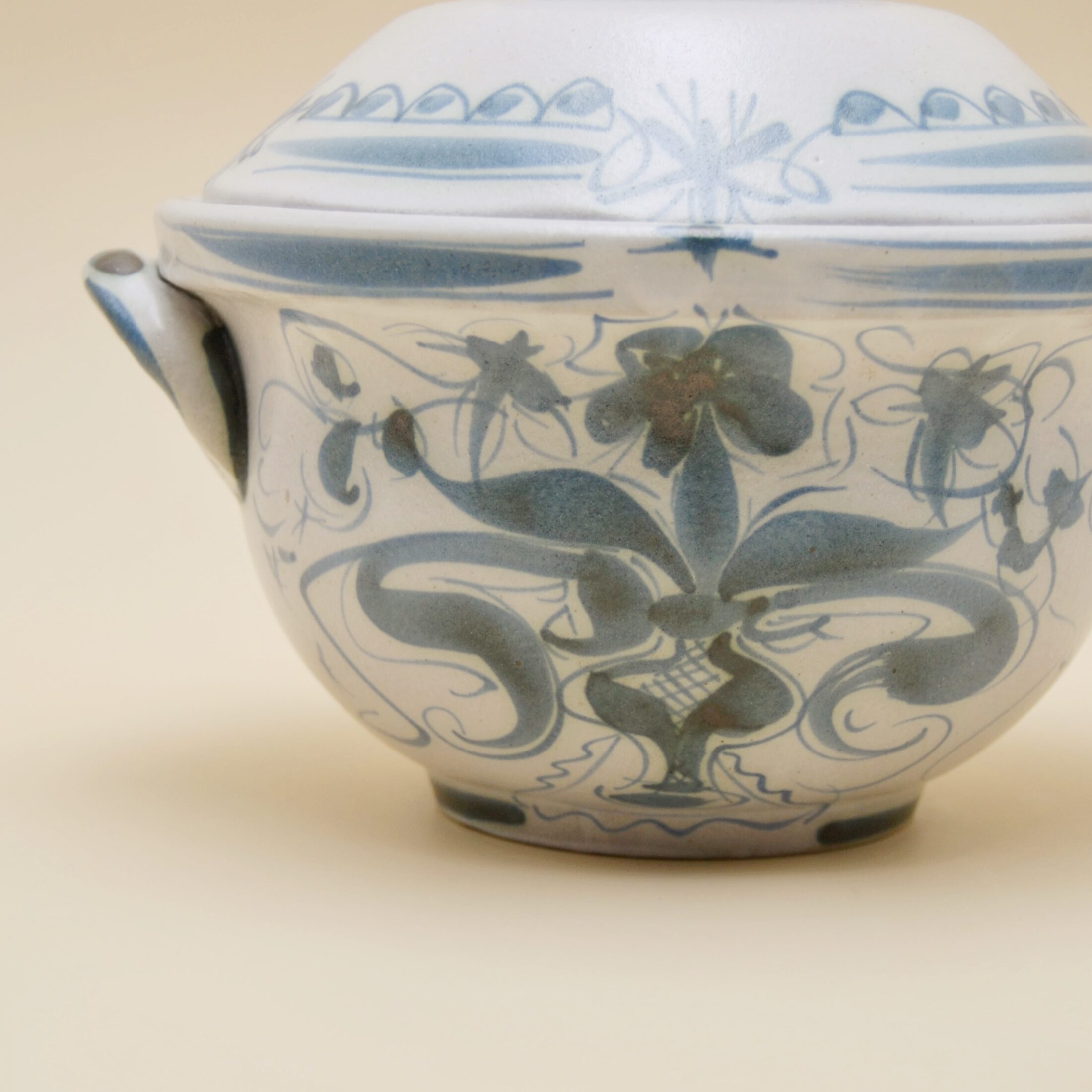 Le pot à couvercle Quimper