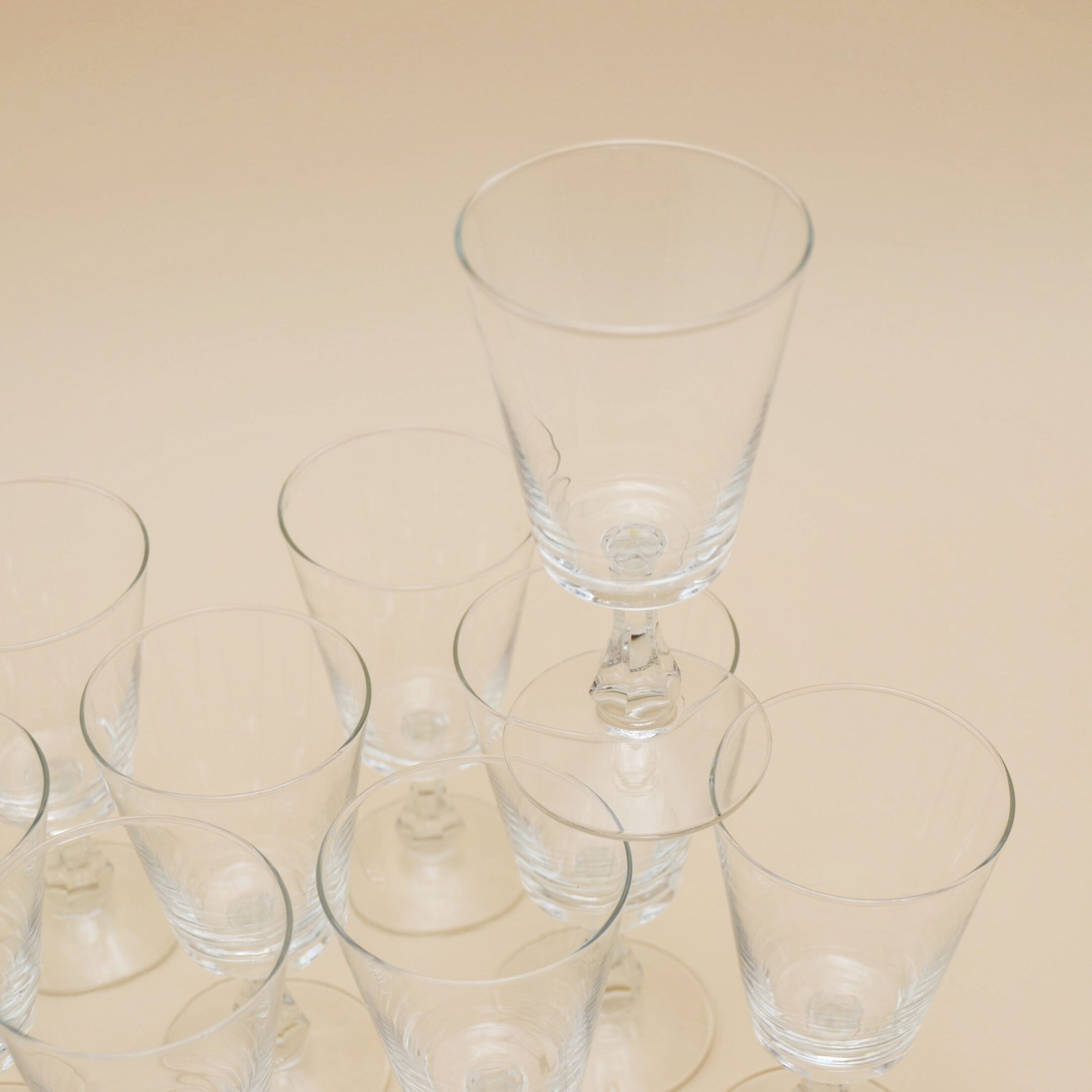 Les petits verres à pied