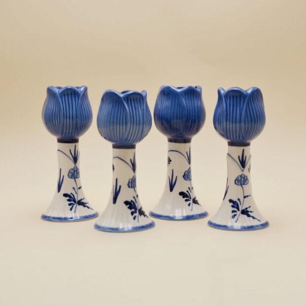 Les bougeoirs tulipes Delft