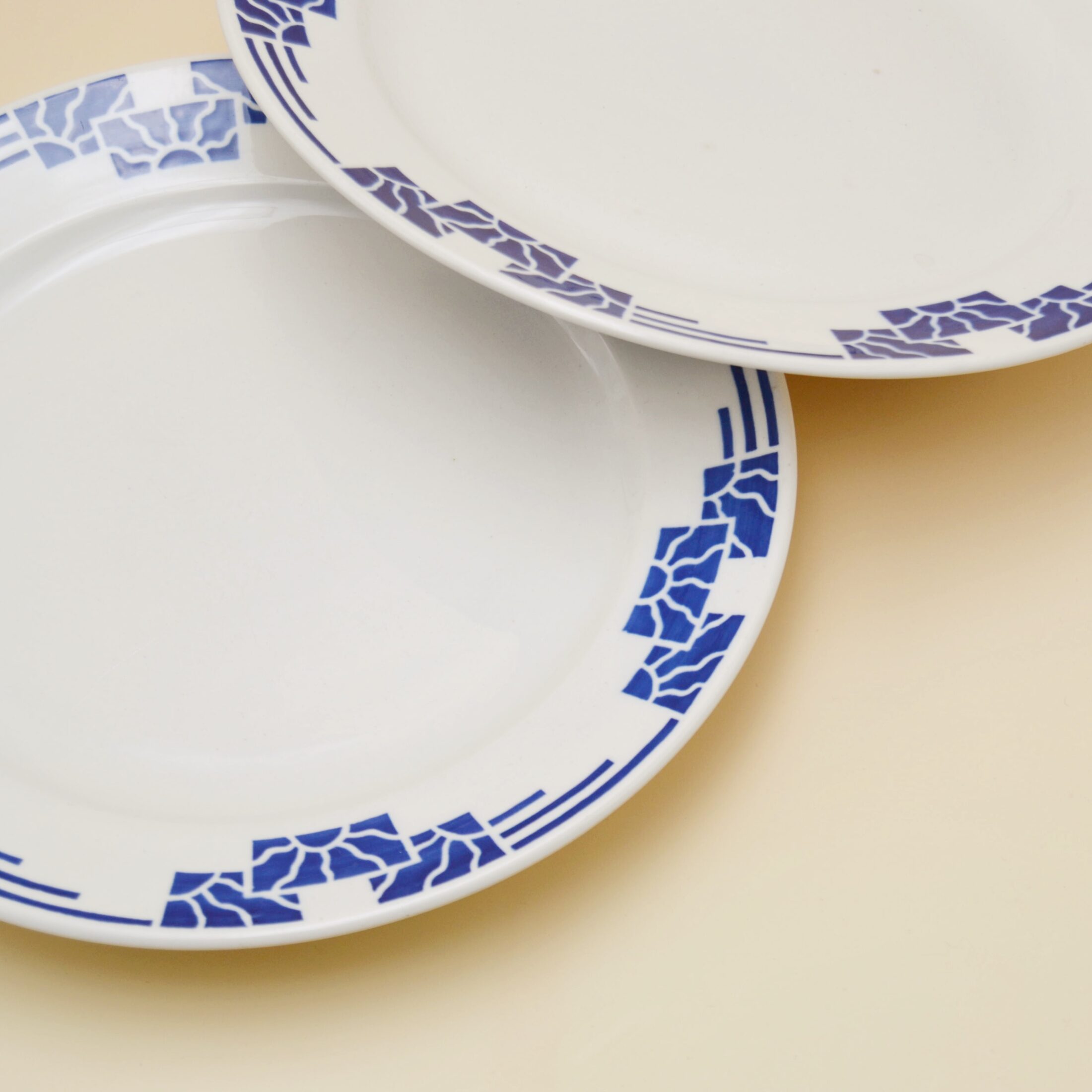 Les assiettes à support Odette de Sarreguemines