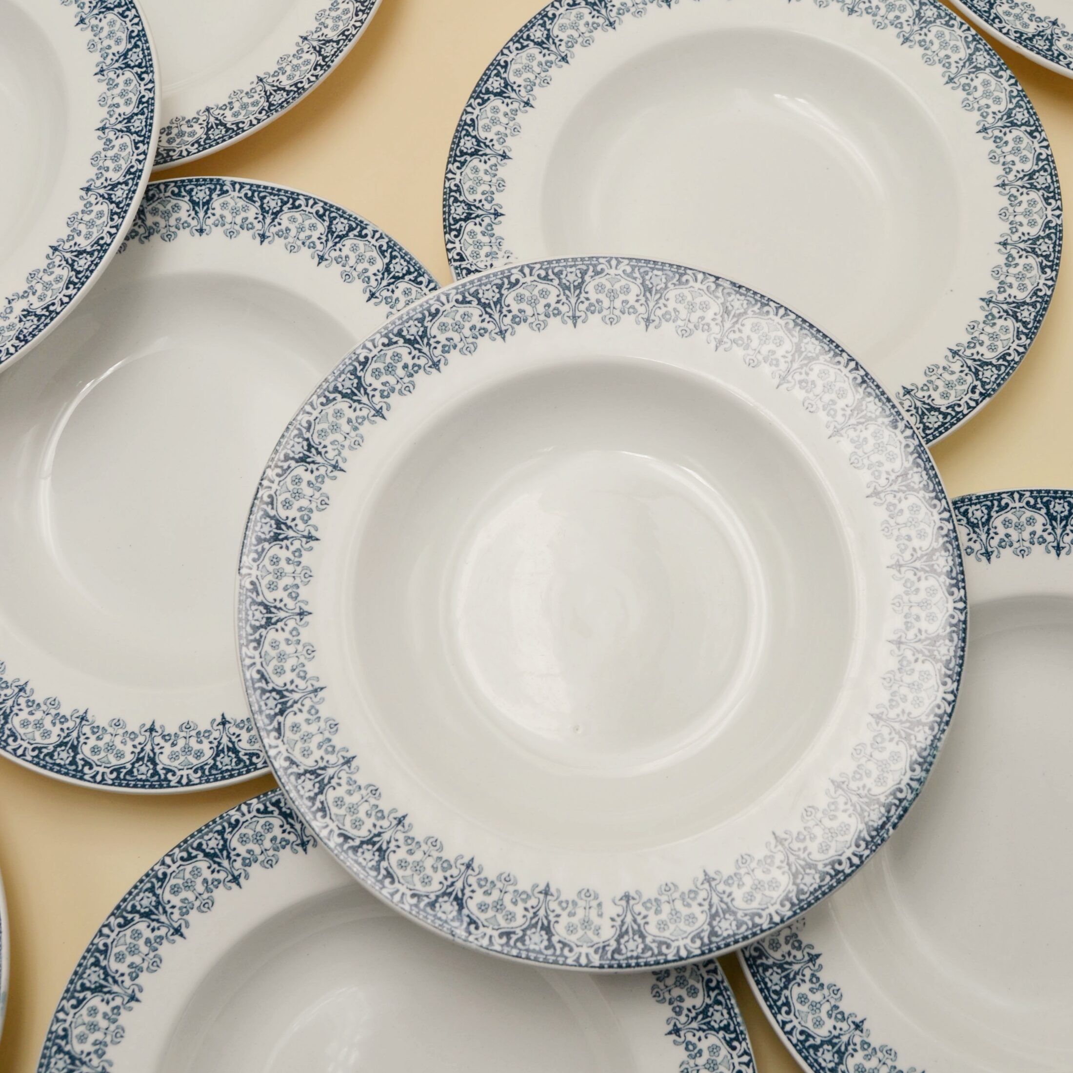 Les assiettes creuses Feston de Lunéville